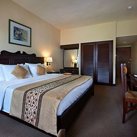 Berjaya Hotel Colombo Dehiwala-Mount Lavinia Ngoại thất bức ảnh