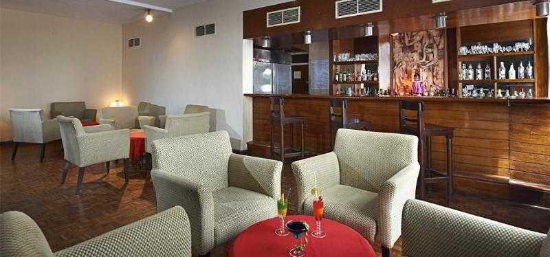 Berjaya Hotel Colombo Dehiwala-Mount Lavinia Ngoại thất bức ảnh