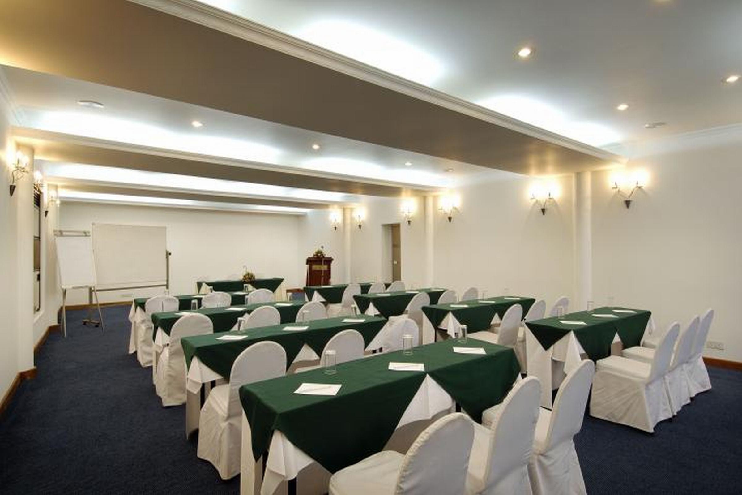Berjaya Hotel Colombo Dehiwala-Mount Lavinia Ngoại thất bức ảnh