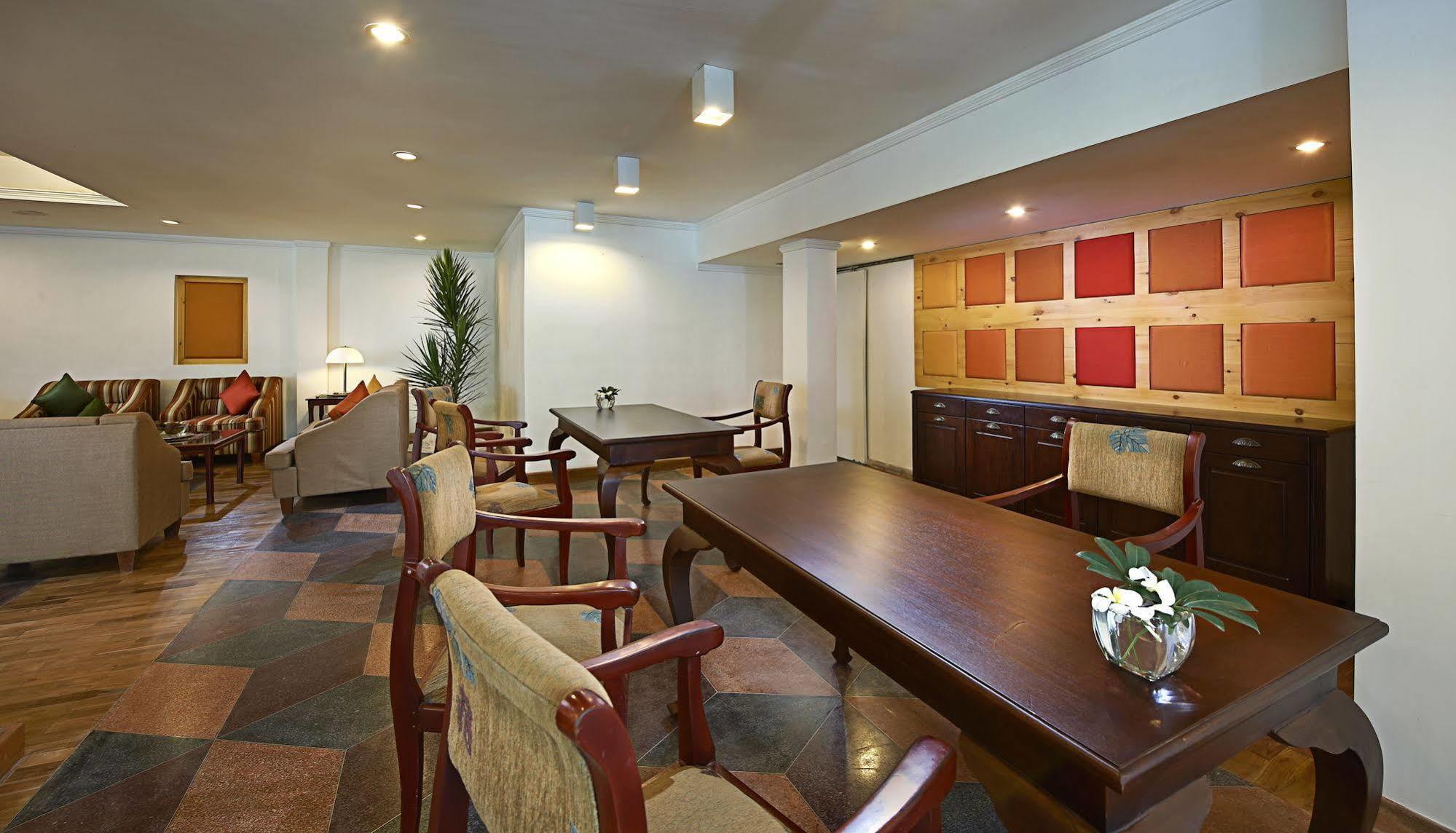 Berjaya Hotel Colombo Dehiwala-Mount Lavinia Ngoại thất bức ảnh