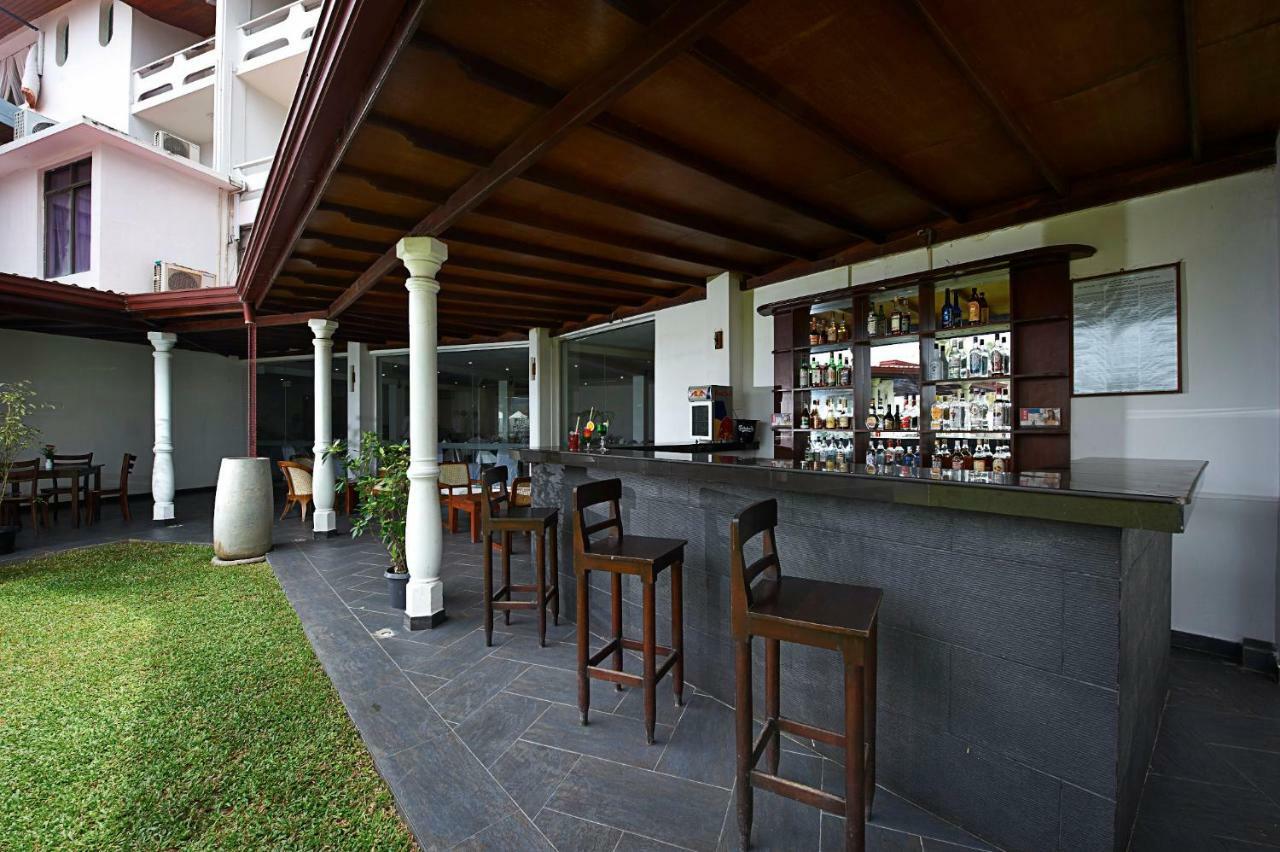 Berjaya Hotel Colombo Dehiwala-Mount Lavinia Ngoại thất bức ảnh