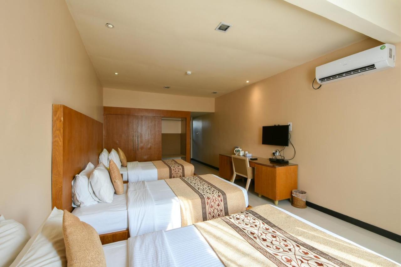Berjaya Hotel Colombo Dehiwala-Mount Lavinia Ngoại thất bức ảnh