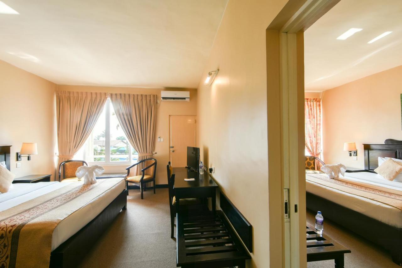 Berjaya Hotel Colombo Dehiwala-Mount Lavinia Ngoại thất bức ảnh